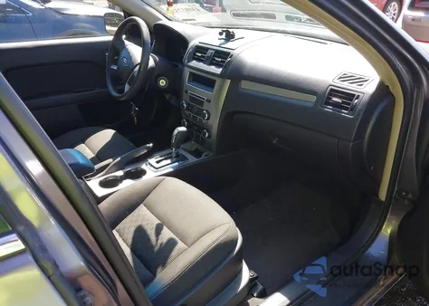 2010 Ford Fusion Se из США, поврежденный, VIN 3FAHP0HA0AR420411